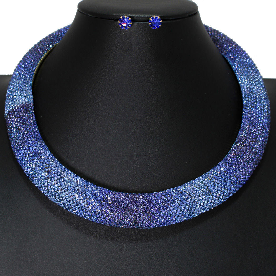 Collar Pave Blue Stone Torque Necklace for Women