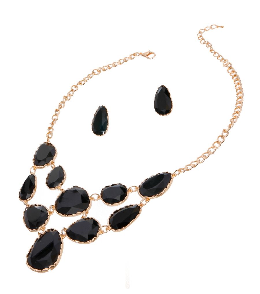 Black Short Necklace Irregular Resin Teardrop inset